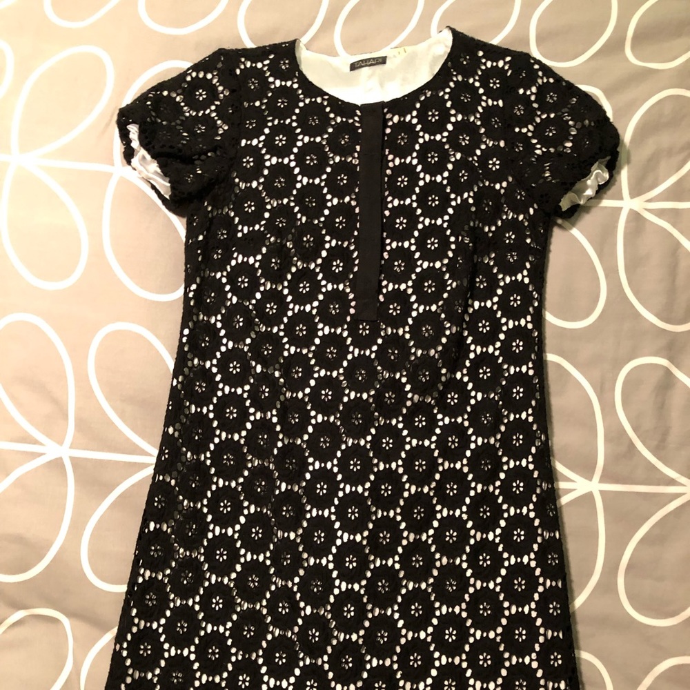 TAHARI COCKTAIL DRESS SIze 2